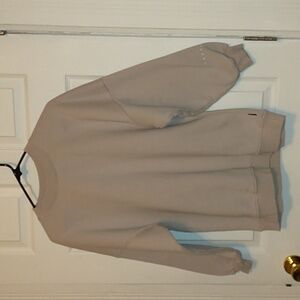 Blakely  Beige oversized sweater Size xsmall